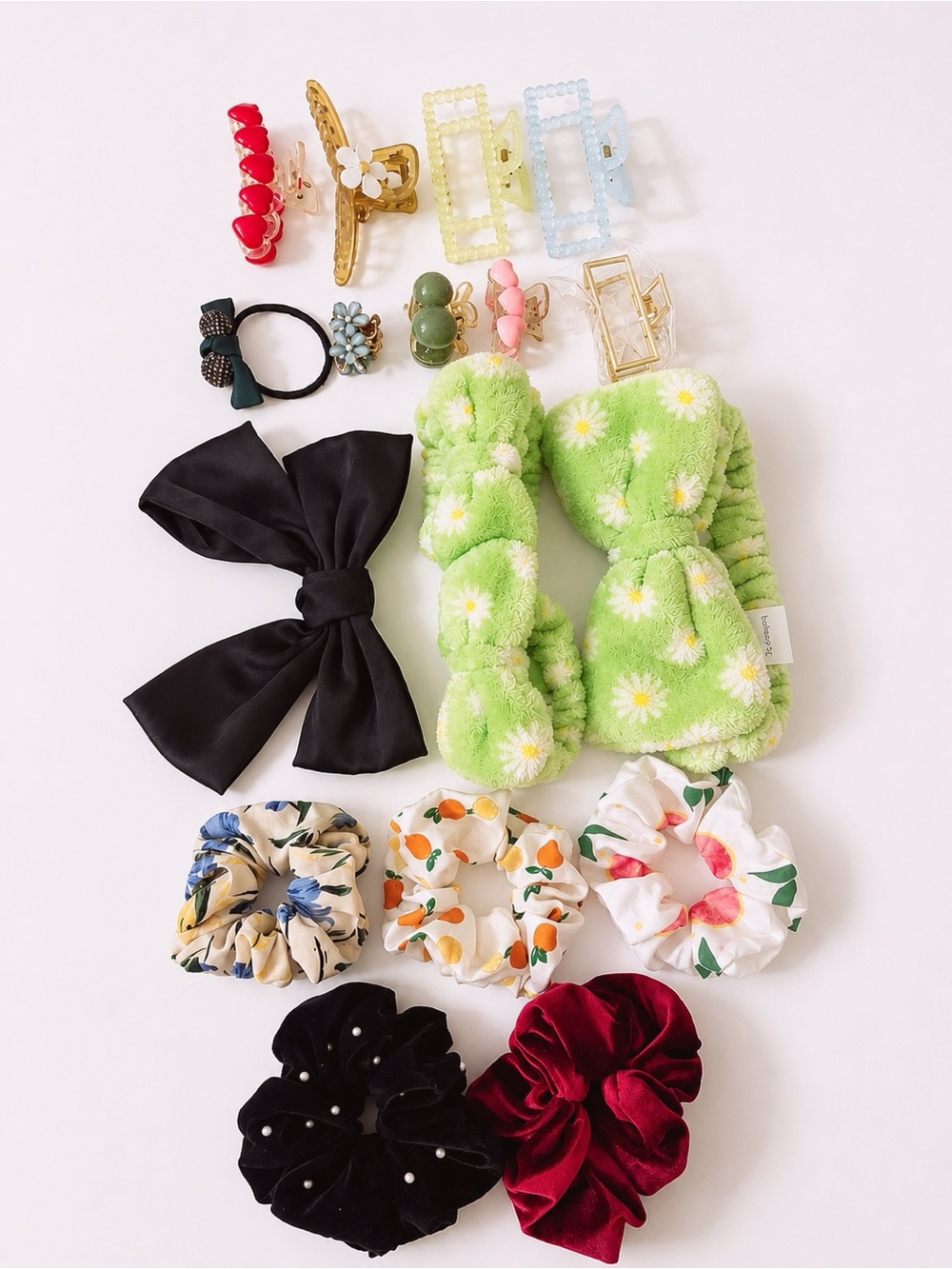 18-Piece Hair Accessories Bundle Clips Headbands Scrunchies Lot